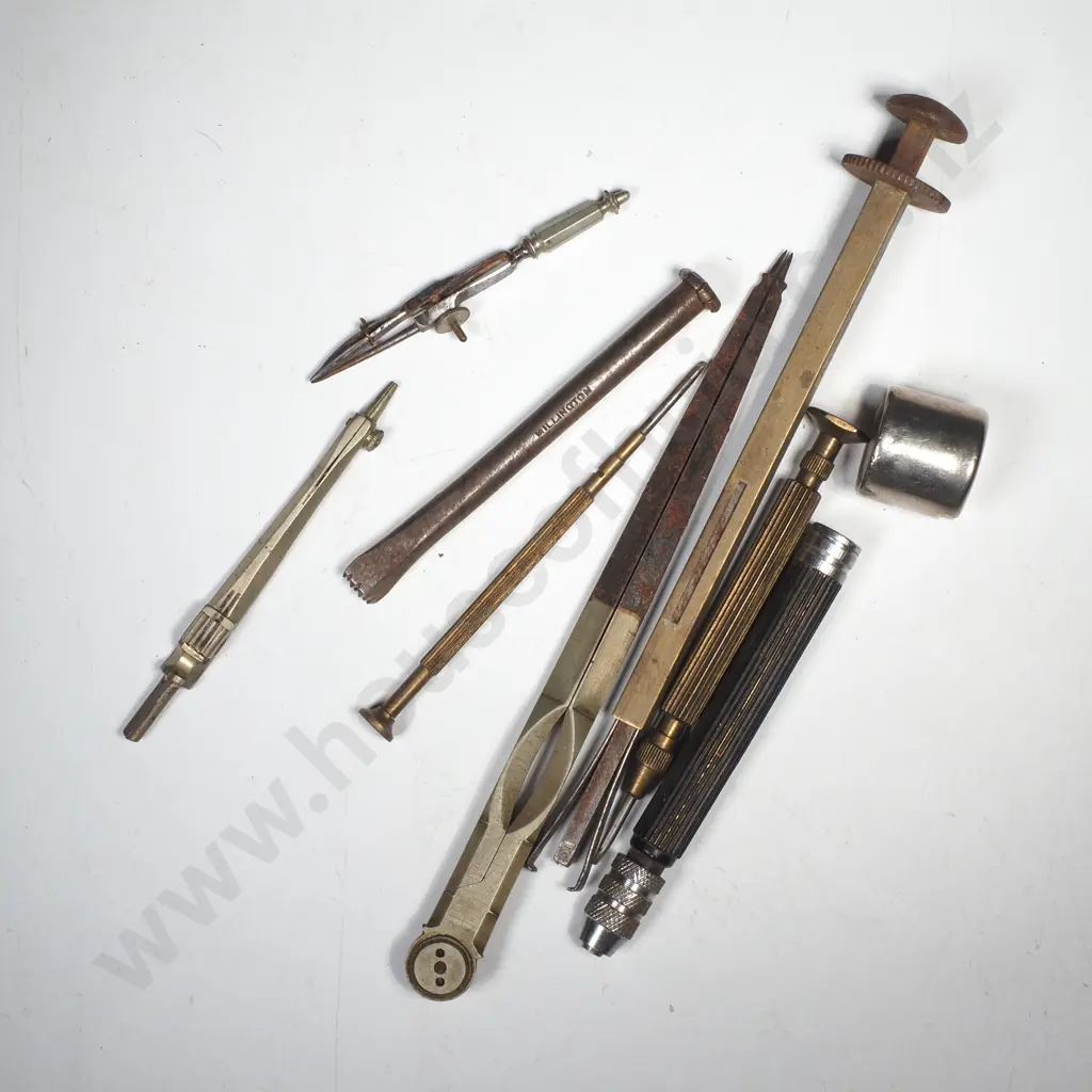 Various Vintage Jewellery & Watchmaker's Tools including a Brass Measuring Tool & Watchmaker's Screwdrivers Image 1++