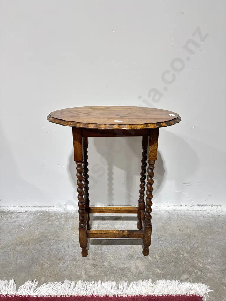 Vintage Oak Occasional Table w Oval Scalloped Edge Top on Four Barley Twist Legs Joined by Stretchers Image 1++