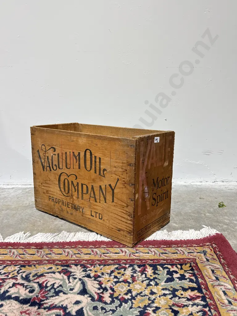 Kalif Motor Spirit Wooden Crate Produced by the Vacuum Oil Company Image 1++