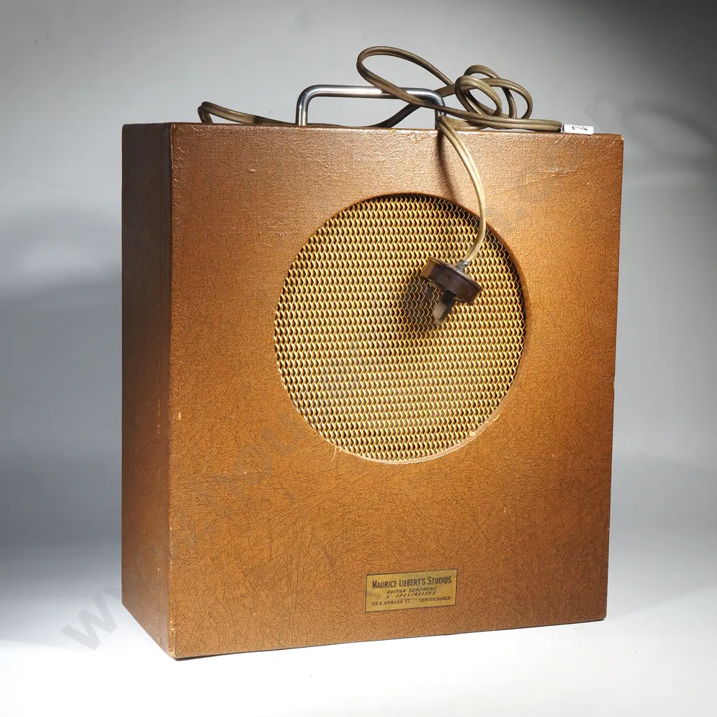 Vintage Guitar Amplifier Cabinet w Small Plaque "Maurice Lieberts Studios" in Christchurch Image 1++