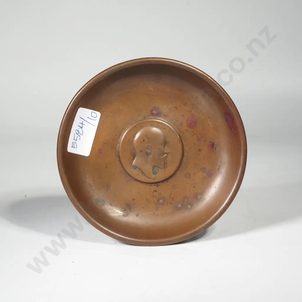 Antique Pressed Copper Edward VII Bowl / Ash Tray Image 1++