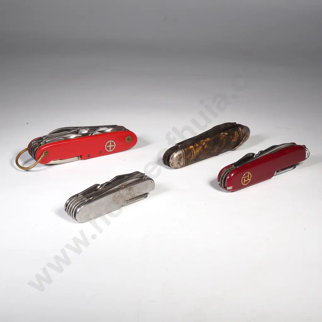 Four Vintage Pocket Knives Image 1++