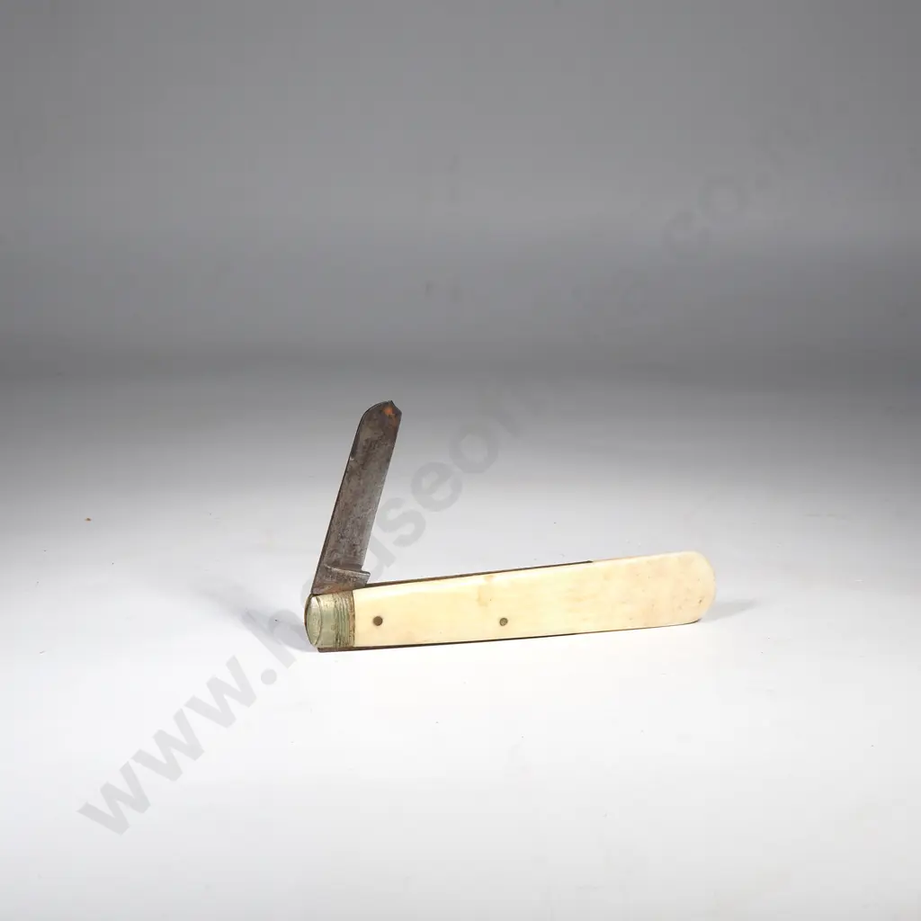 Antique W.Saynor Ivory Handled Pocket Knife - Blade a/f Image 1++