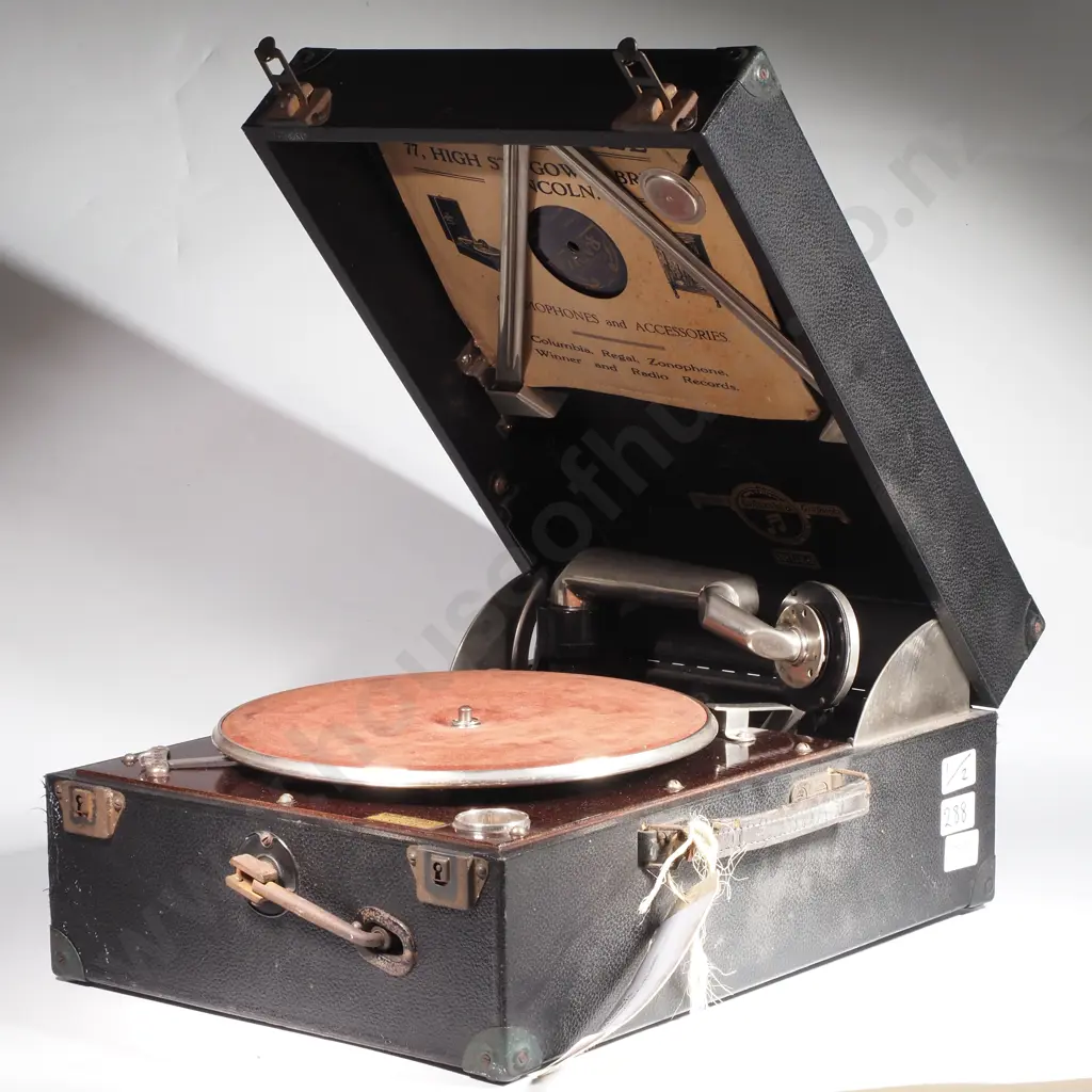 1920 Columbia Viva Tonal Grafonola Gramophone Model 112A w Spare Needles & Records Image 1++