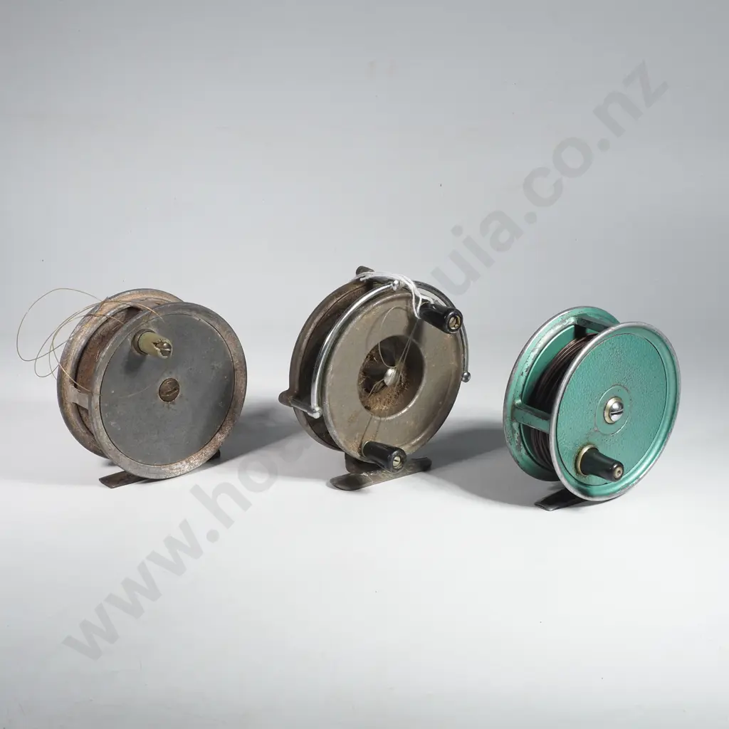 Three Vintage Fishing Reels including a JW Young & Sons 'Condex' Trout Reel Image 1++