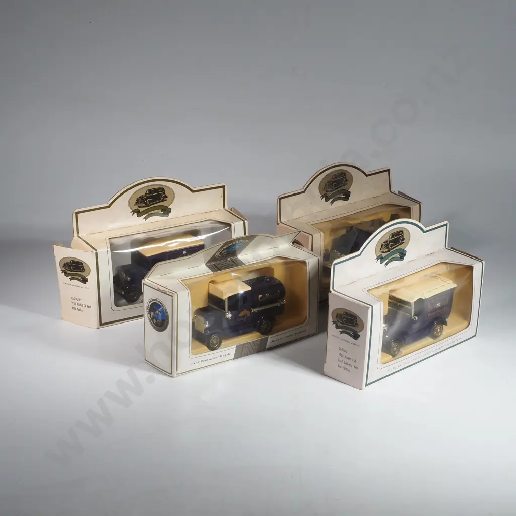 4 x Different Lledo Cadbury Chocolate Advertising Die Cast Toy Vehicles (Boxed) Image 1++