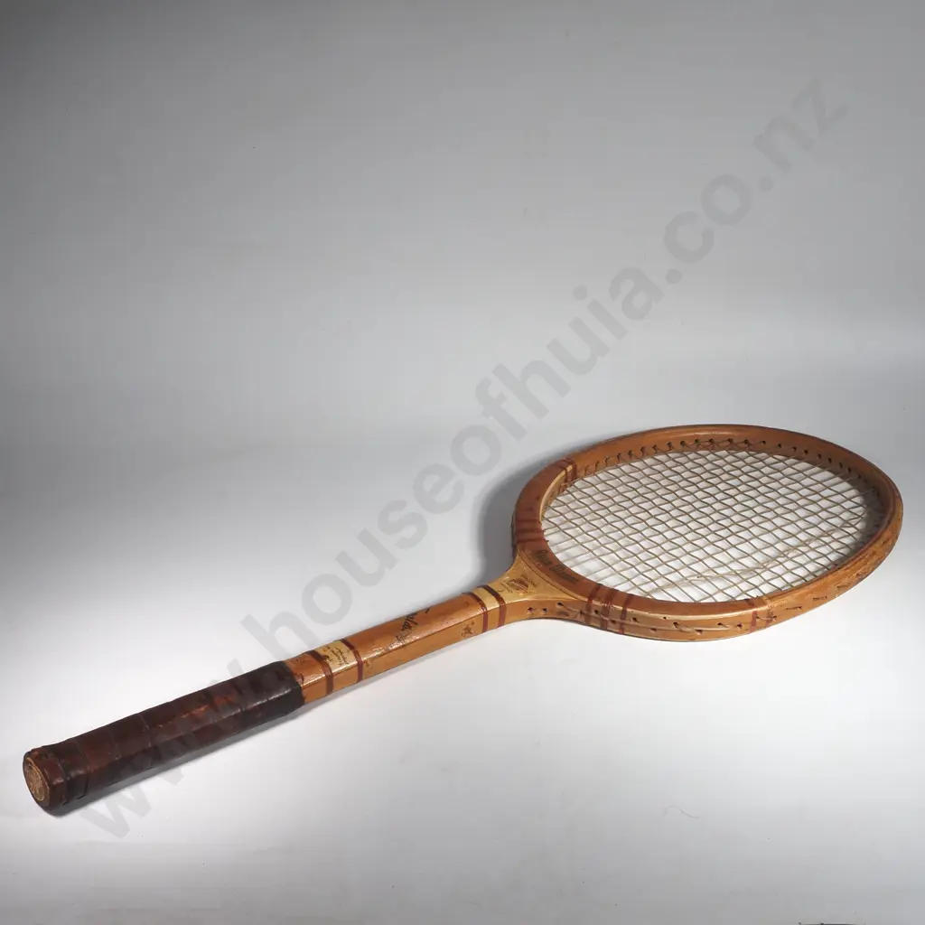 Vintage Tennis Racket "Spalding Gold Medal" Image 1++