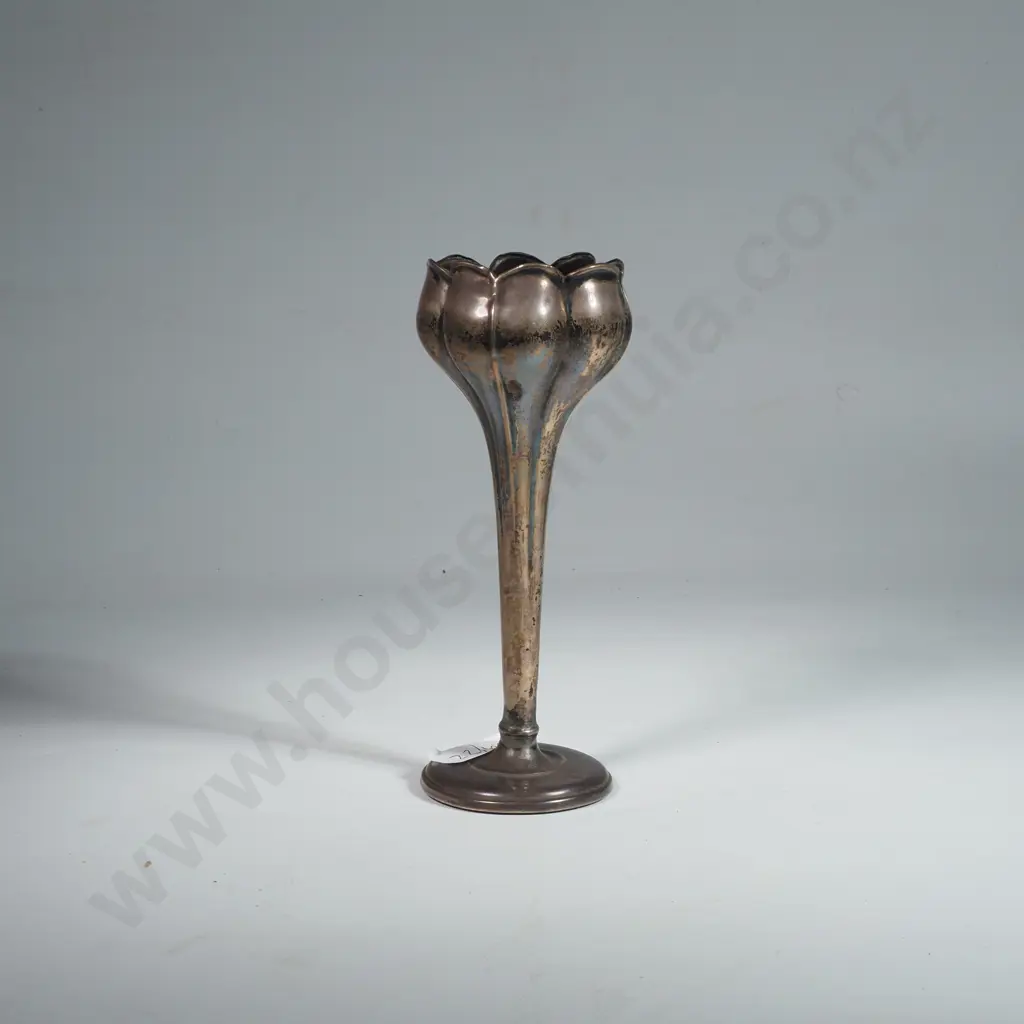 Weighted Sterling Silver Bud Vase A/F Image 1++