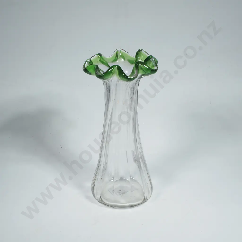 Vintage Clear Glass Vase w Ruffled Green Rim Image 1++