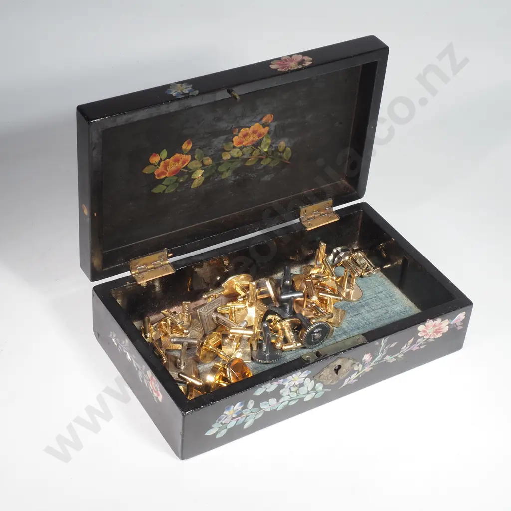 Vintage Oriental Inlaid Abalone Shell Wooden Box w Multiple Cuff Link Sets Image 1++