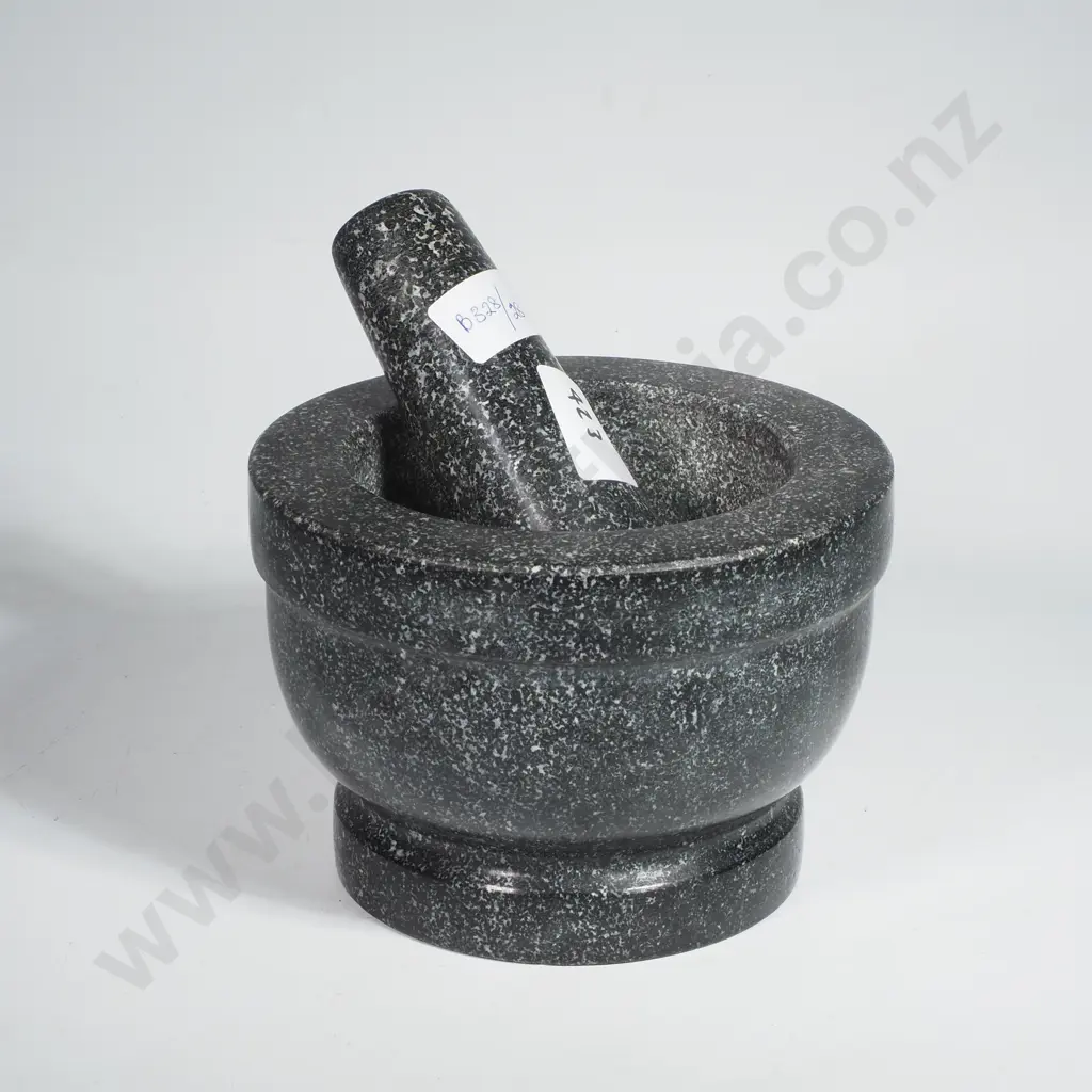Black Speckled Granite Mortar & Pestle Image 1++