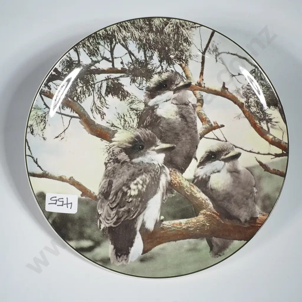 Royal Doulton 'Young Kookaburras' Cabinet Plate Image 1++