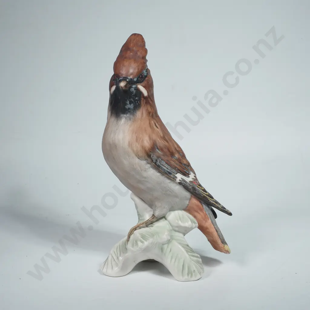 Goebel Cedar Waxwing Figure of a Bird from their 1960s West German Collection w Hand Painted Matt Finish Image 1++