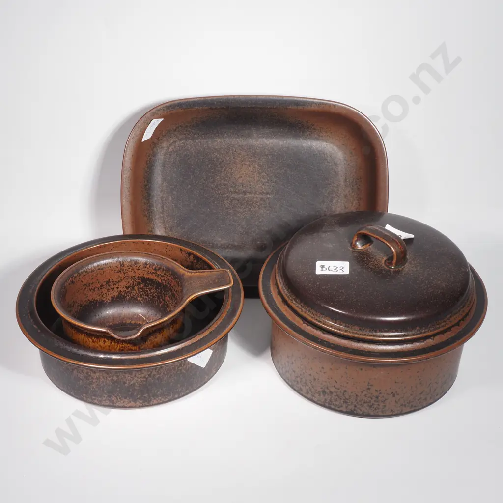 Four Items of Arabia Ruska Pottery Designed by Ulla Procope for the Finnish Ceramic Company Arabia Image 1++