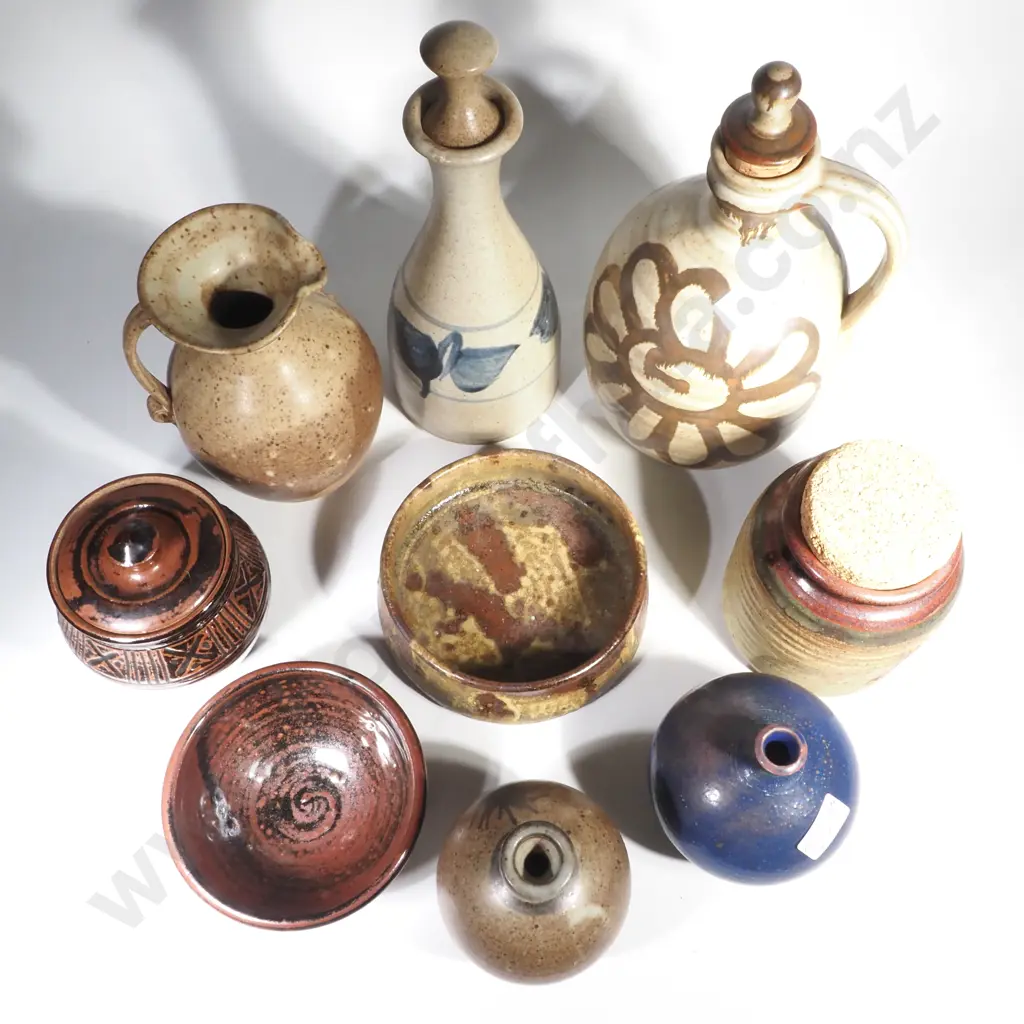 Assorted NZ Studio Pottery - Robert Wallace, Barry Hockenhull etc Image 1++