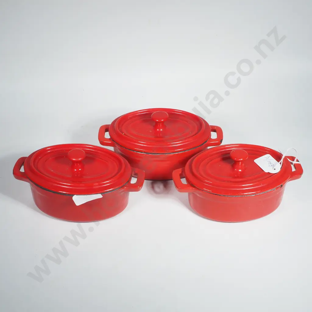 Three Red Cast Iron Enamel Lidded Mini Casserole Dishes (Cocotte) w Side Handles Image 1++