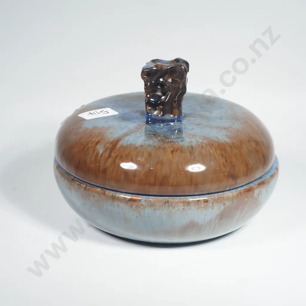Australian Cula Pottery Lidded Bowl w Organic Knob w Blue/Brown Glaze Image 1++