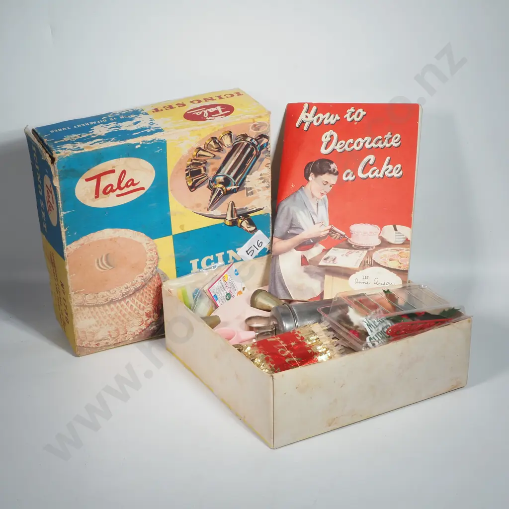 Vintage 'Tala' Icing Set & Assorted Decorative Cake Accessories In Original Box Image 1++
