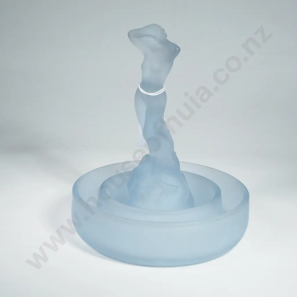 Bagley & Co. Andromeda Bowl in Frosted Blue Glass Image 1++