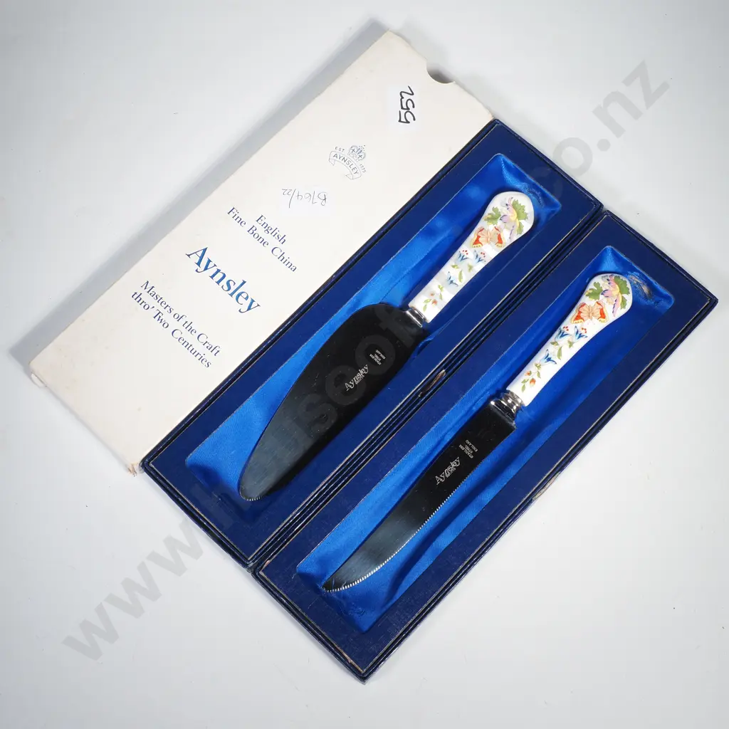 Two Boxed Aynsley Utensils - Cake Slice & Bread Knife, In the 'Cottage Garden' Design Image 1++