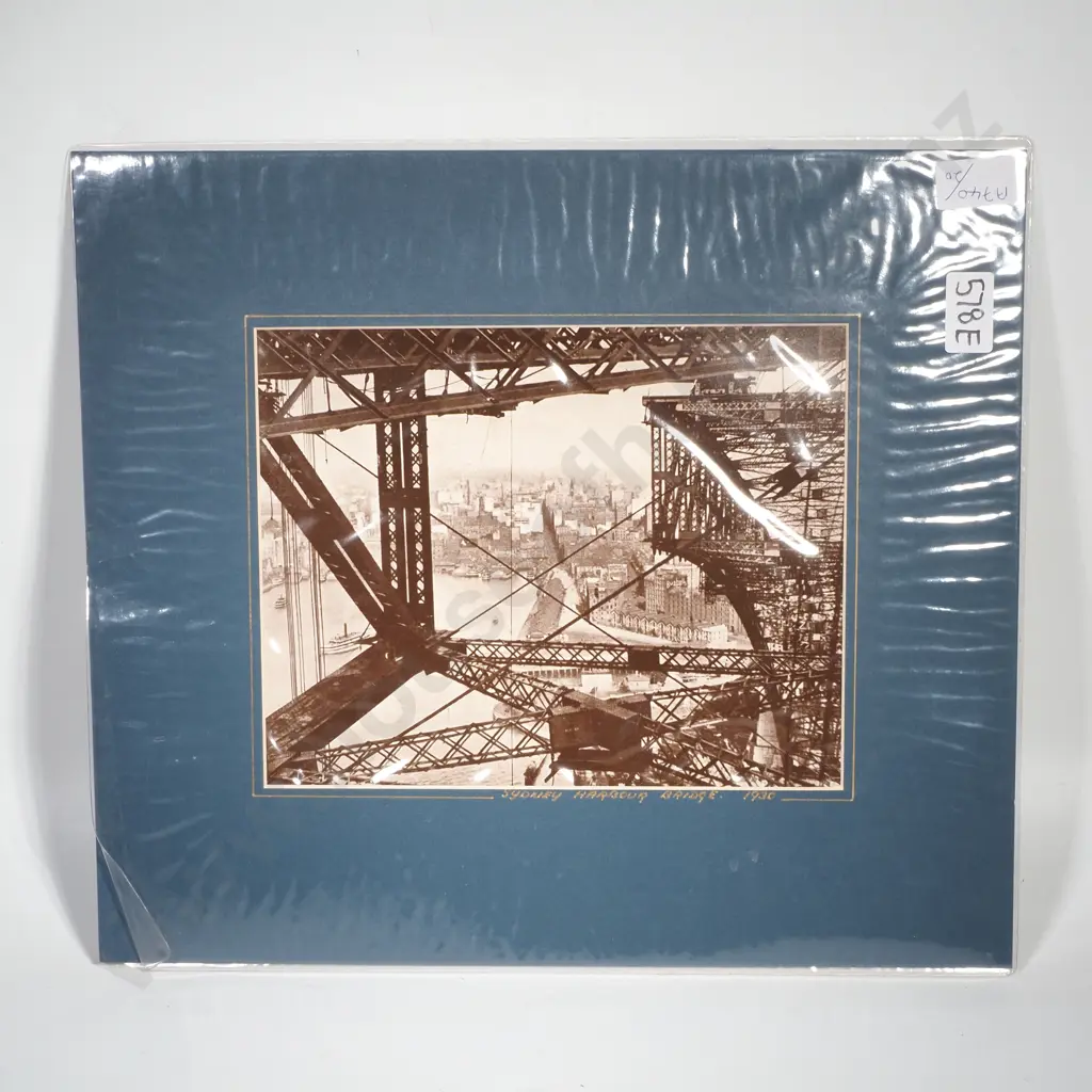 Sydney Harbour Bridge: Unframed Photograph Image 1++