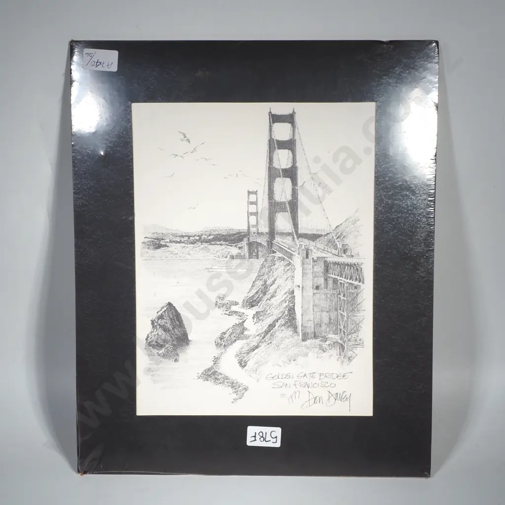 Golden Gate Bridge San Francisco - Framed Print by Don Davey Image 1++