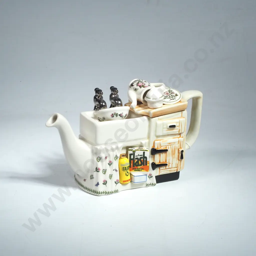 Portmeirion Paul Cardew Miniature Kitchen Sink Novelty Teapot Image 1++