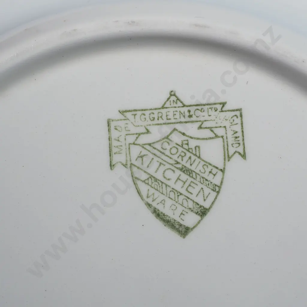 T G Green Cornish Ware Butter Dish w Green Stamp Image 1++