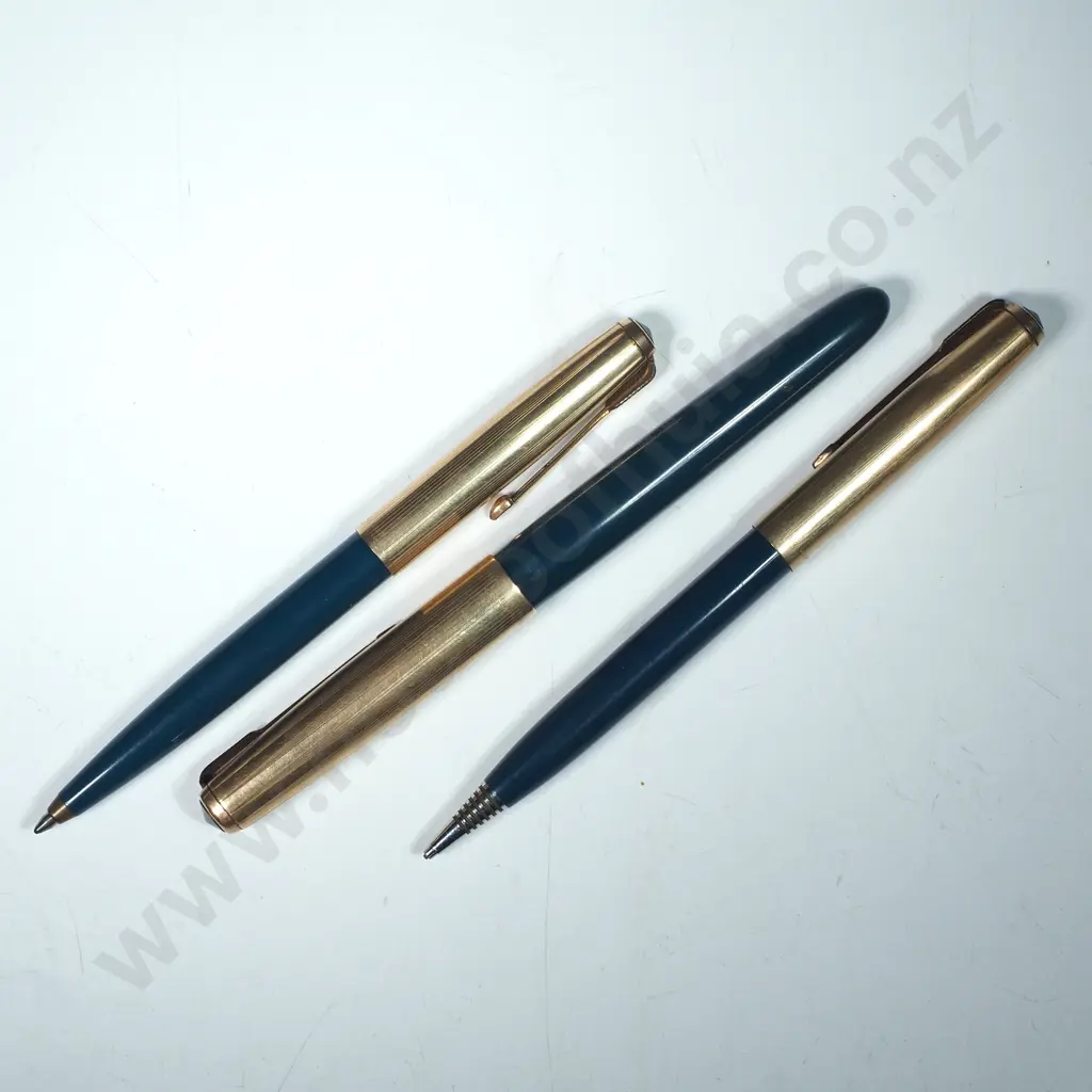 Three Piece Parker Pen Set Image 1++