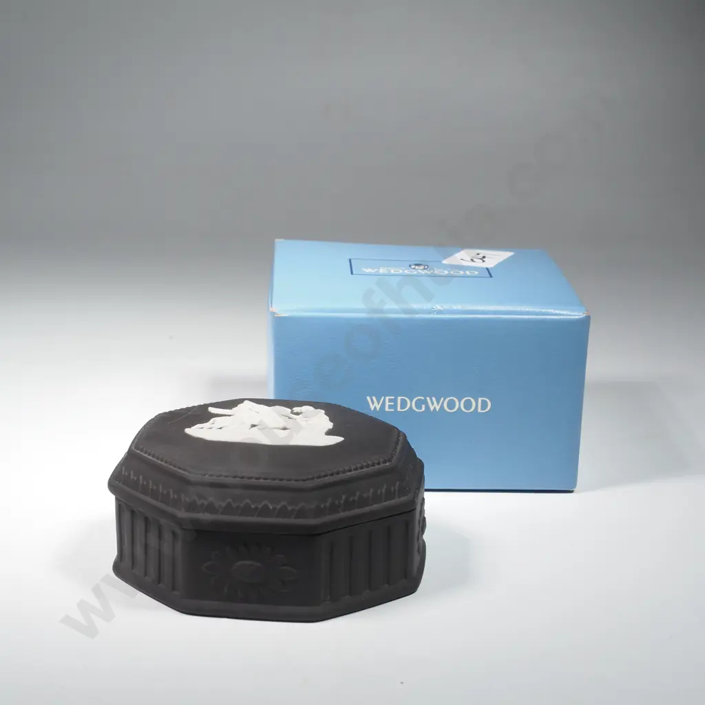 Black Wedgwood Jasperware Fluted Octagonal Box w Embossed Figure of Pegasus Image 1++