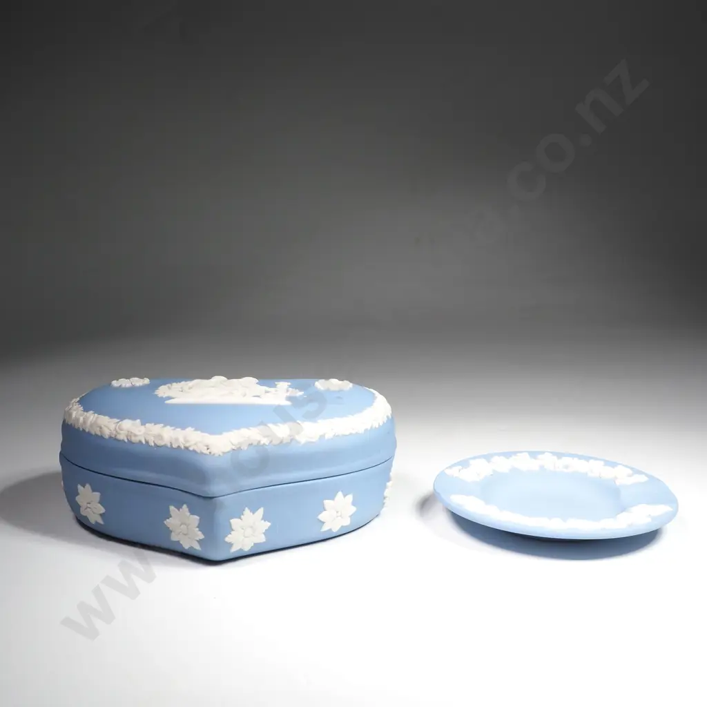 Wedgwood Jasperware Heart Trinket Box, Blue Greek Mythology Design & a Small Jasperware Ashtray Image 1++