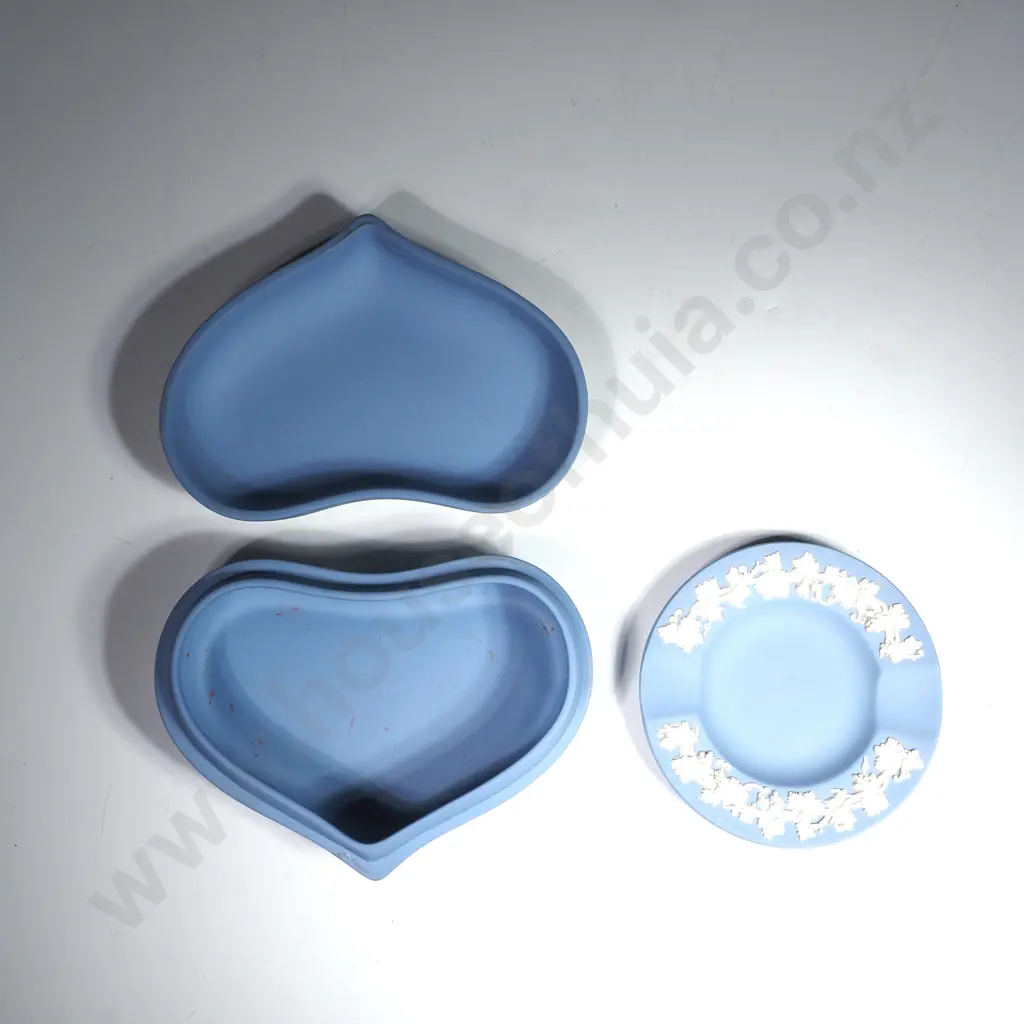 Wedgwood Jasperware Heart Trinket Box, Blue Greek Mythology Design & a Small Jasperware Ashtray Image 1++