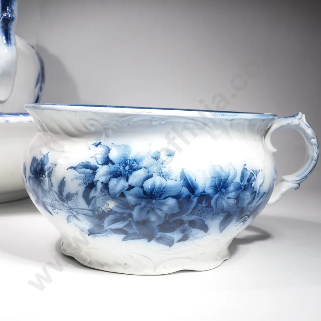 Late Victorian 'Clematis' Bathroom  Pottery Jug & Basin Set a/f Image 1++