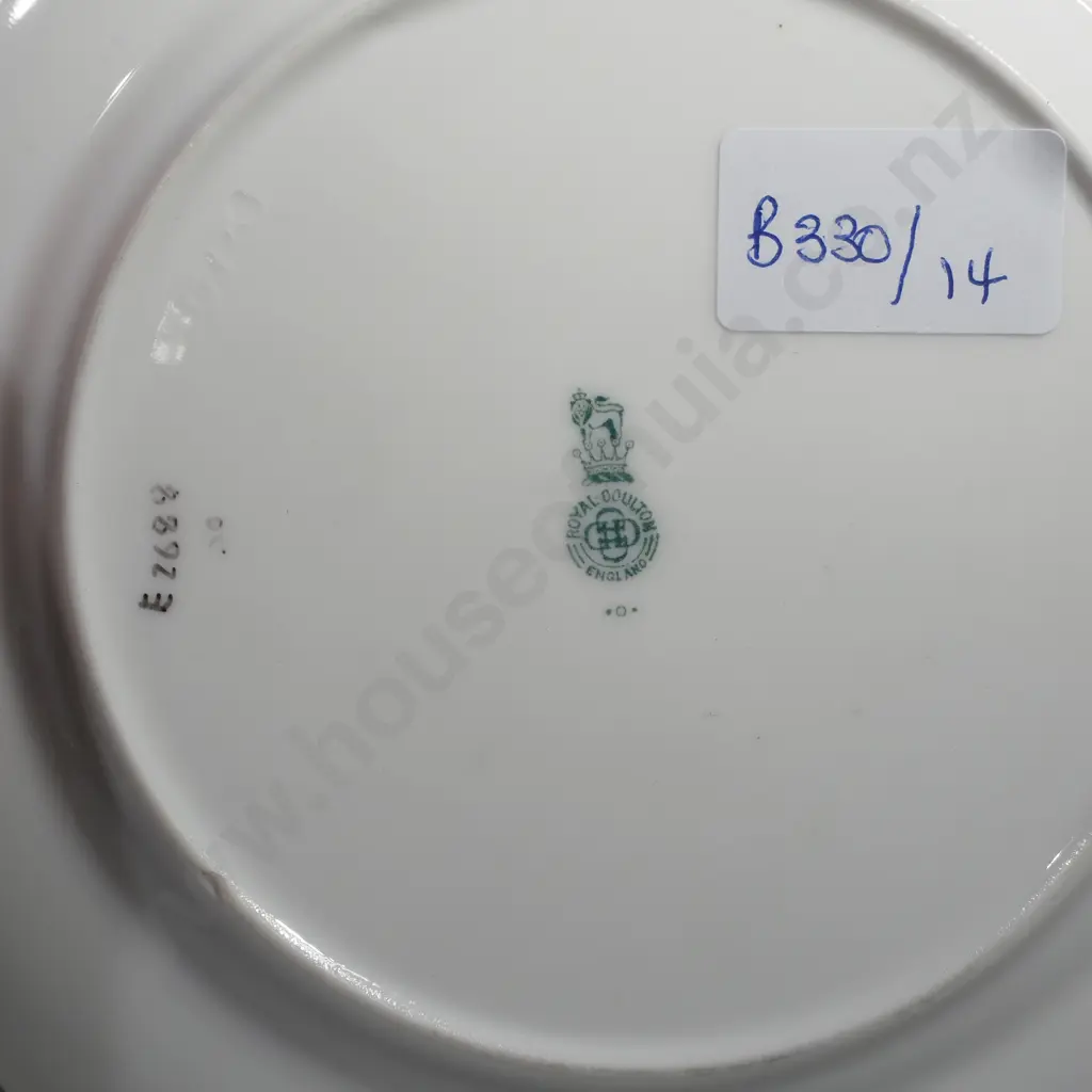 Royal Doulton Chinese Canton Famille Rose Porcelain Plate & a Crescent Ware Plate w Scalloped Edge in 'Enfield' Pattern Image 1++