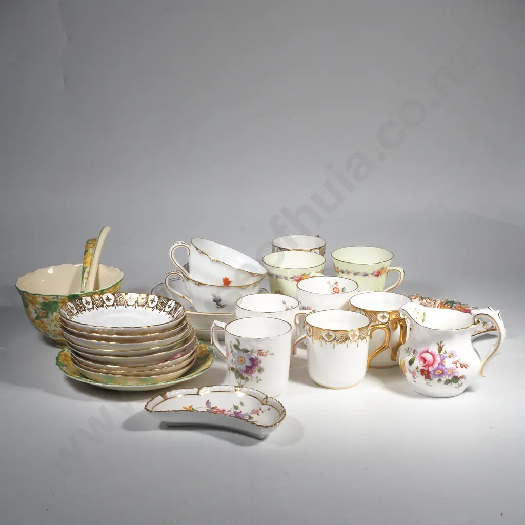 A Quantity of Fine China - Including Royal Crown Derby, Nymphenburg etc Image 1++