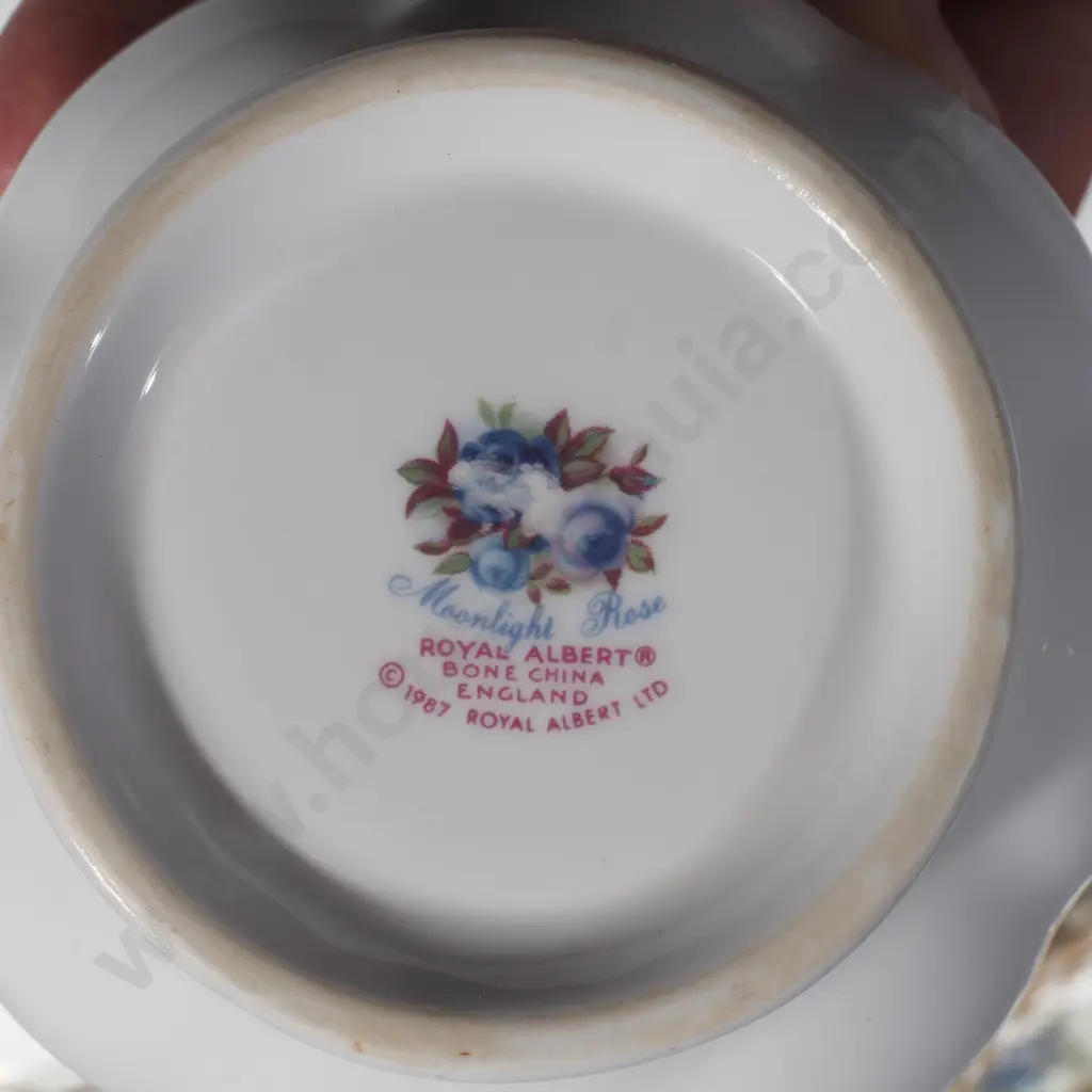 Royal  Albert Part Dinner Set in the ' Moonlight Blue ' Pattern Image 1++
