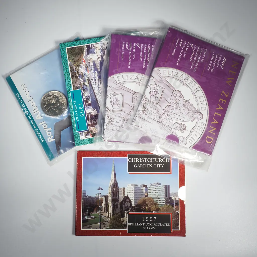 NZ - 5 Brilliant Uncirculated Five Dollar coins in presentation packs Image 1++