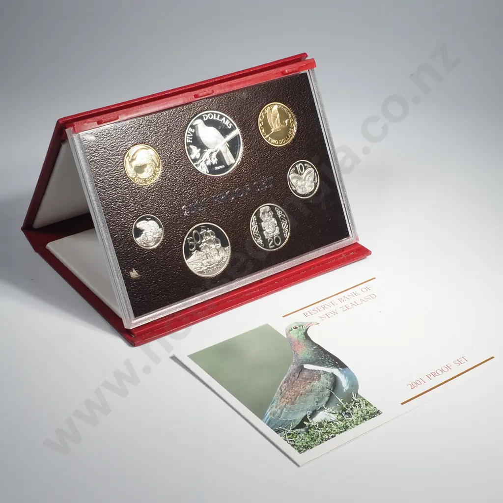 2001 NZ Proof Coin Set w Silver Proof Five Dollar Image 1++