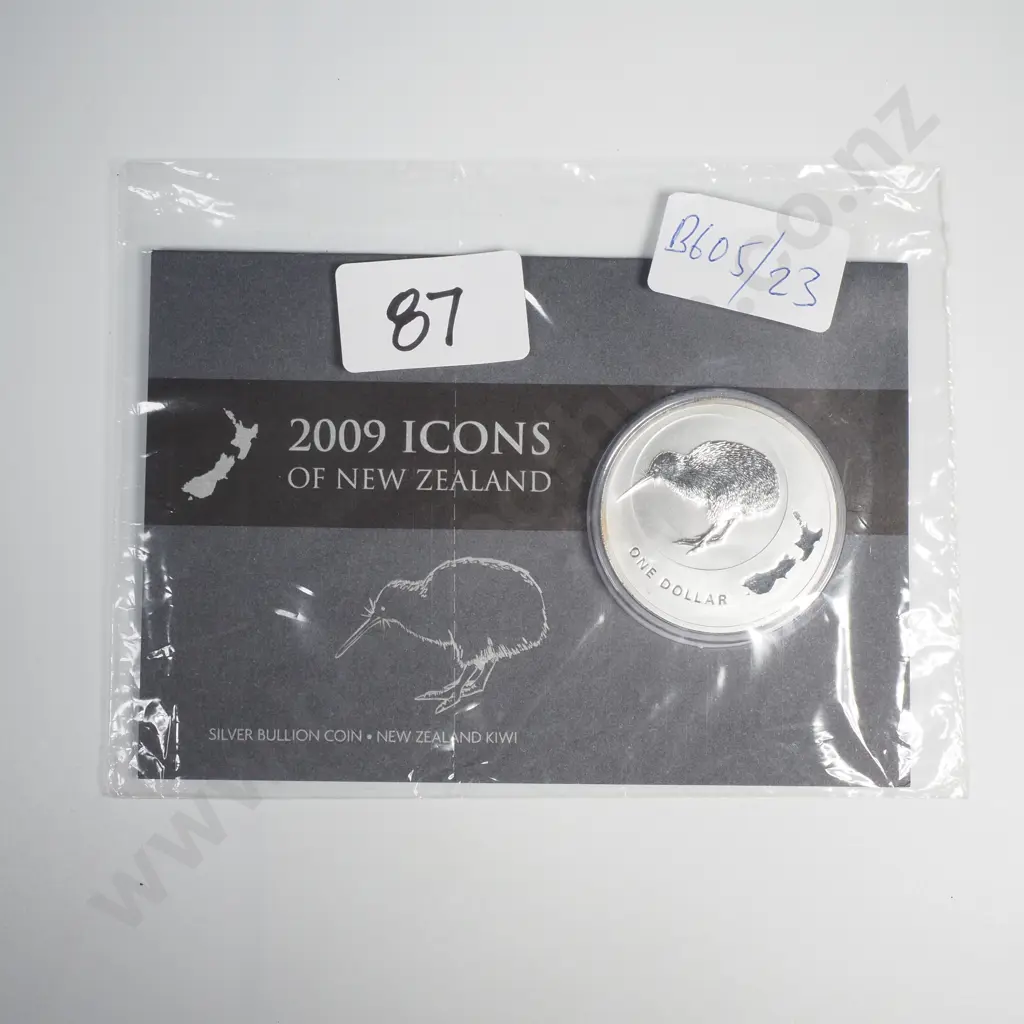 2009 NZ Icons One Ounce Silver Bullion Coin Image 1++
