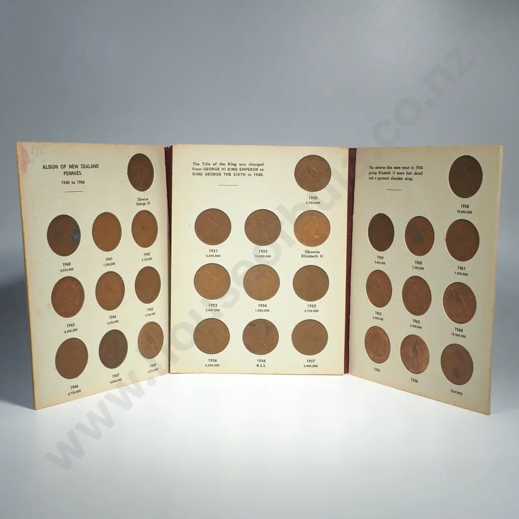 NZ Bertrand Penny Album - Complete - in Average Condition  Image 1++