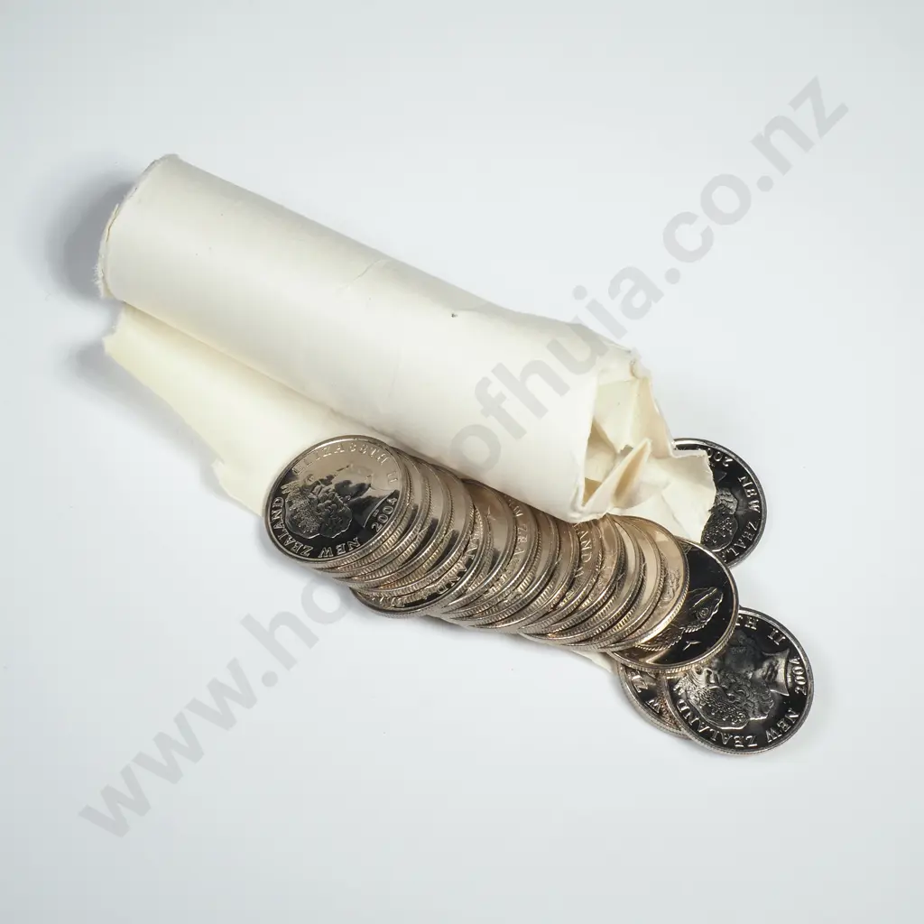 50 New Zealand 2004 Five Cent Coins Image 1++