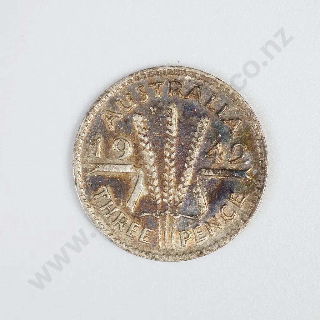 Australia 1942 M Silver Three Pence Image 1++