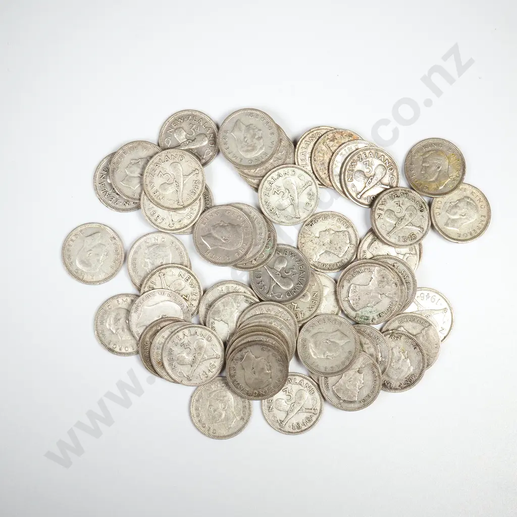 Lot of Pre -1947 New Zealand Thirteenpences - 50% Silver Image 1++