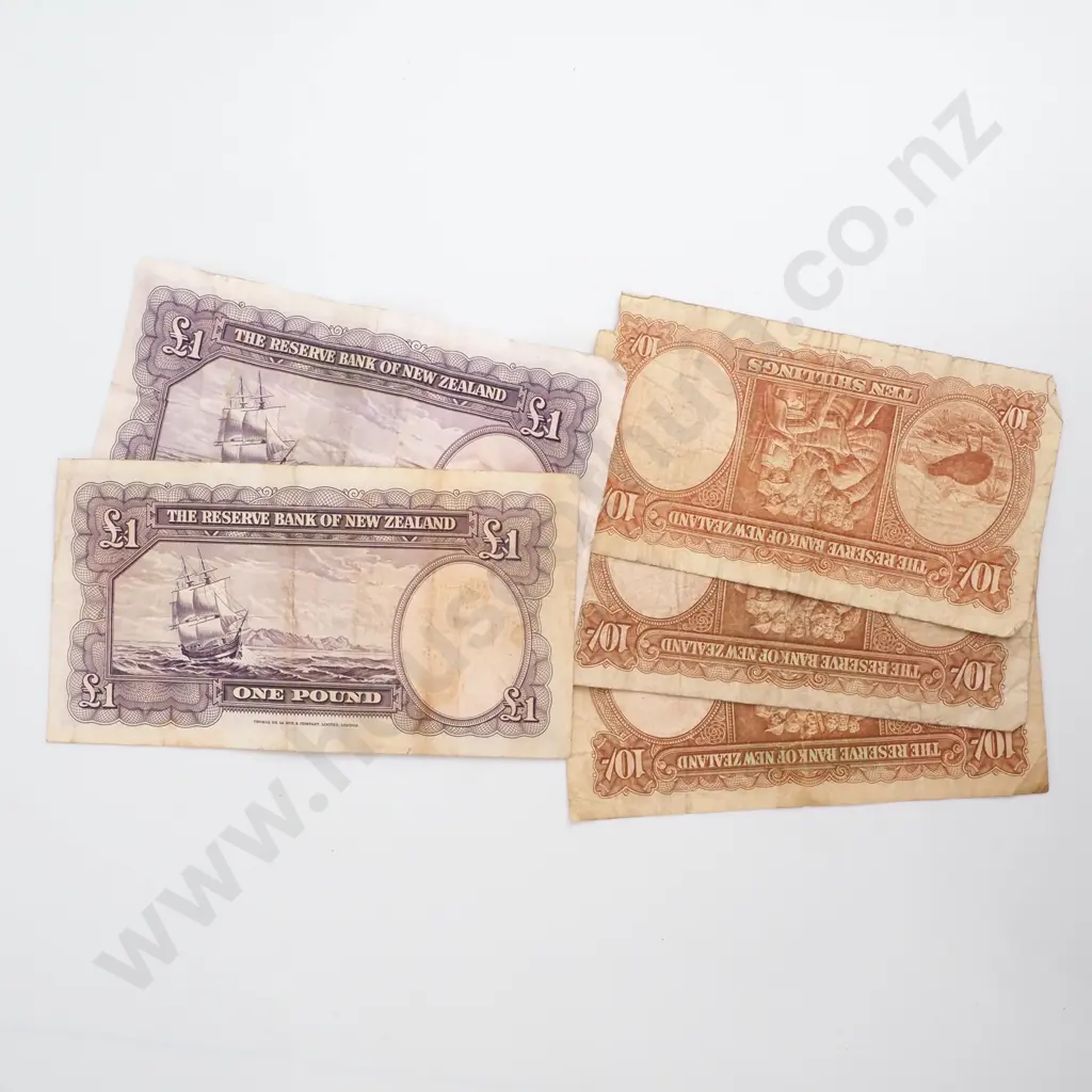 Assorted Circulated Hanna Ten Shilling & One Pound Banknotes Image 1++