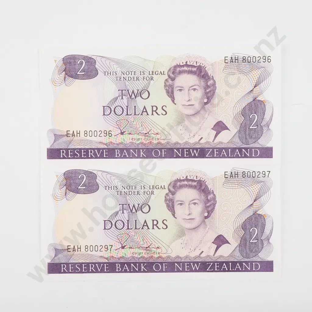 Consecutive Pair of AUNC Hardie Two Dollar Banknotes  Image 1++