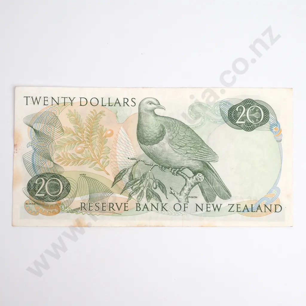 NZ Twenty Dollars, Wilks Signature, Prefix BC, Very Fine, CV$90 Image 1++