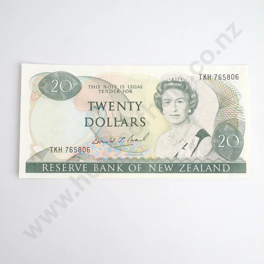 NZ Twenty Dollars, Brash Type One Signature, Prefix TKH, Uncirculated, CV$140 Image 1++