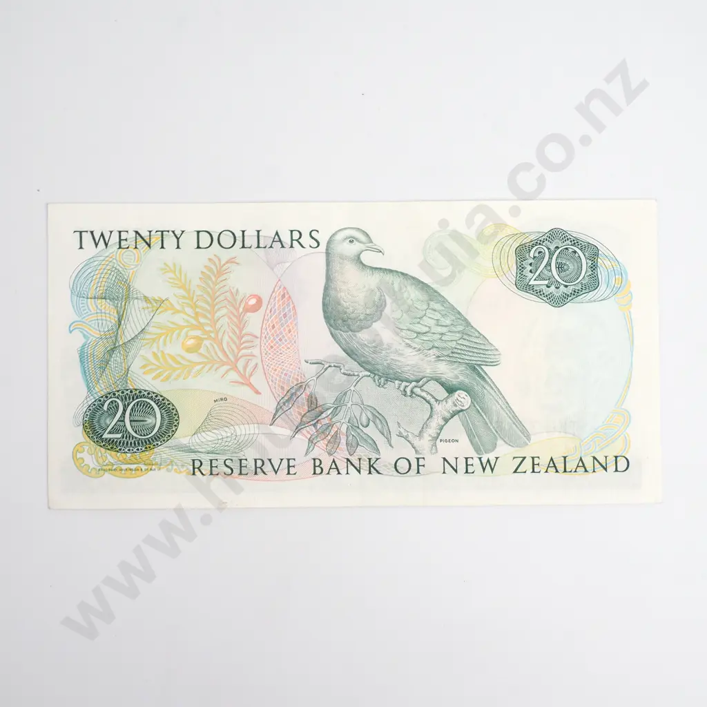 NZ Twenty Dollars, Brash Type One Signature, Prefix TKD, Uncirculated, CV$140 Image 1++