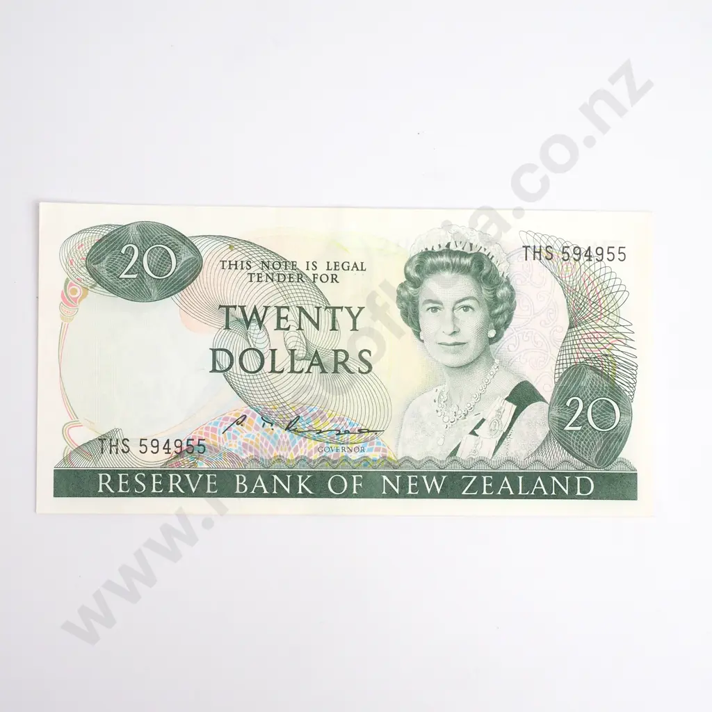 NZ Twenty Dollars, Russell Signature, Prefix THS (Last Prefix of Signature), Almost Uncirculated, CV$500 Image 1++