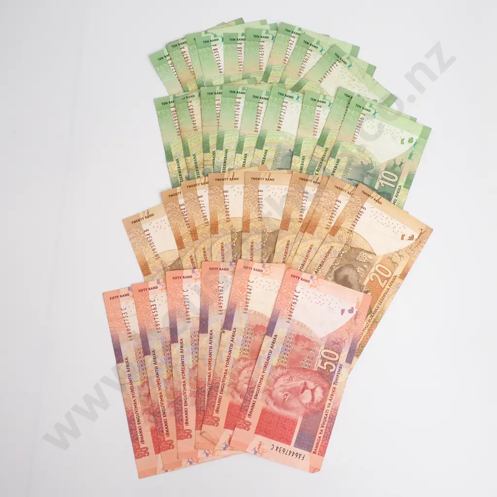 South Africa Notes, Face Value 660 Rand, CV$68 Image 1++